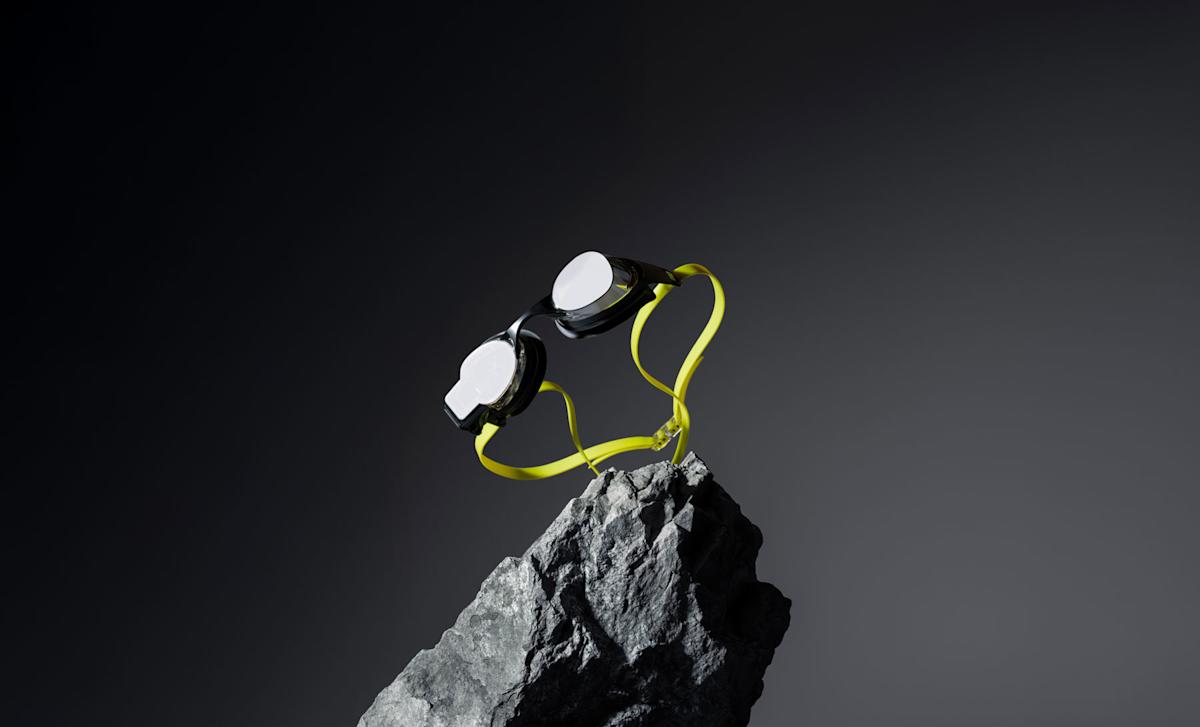 Form makes its smart swimming goggles tougher with Gorilla Glass lenses Form makes its smart swimming goggles tougher with Gorilla Glass lenses
