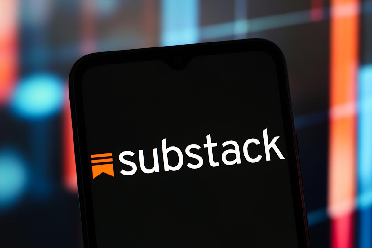 Substack accidentally sent push alerts promoting a Nazi publication