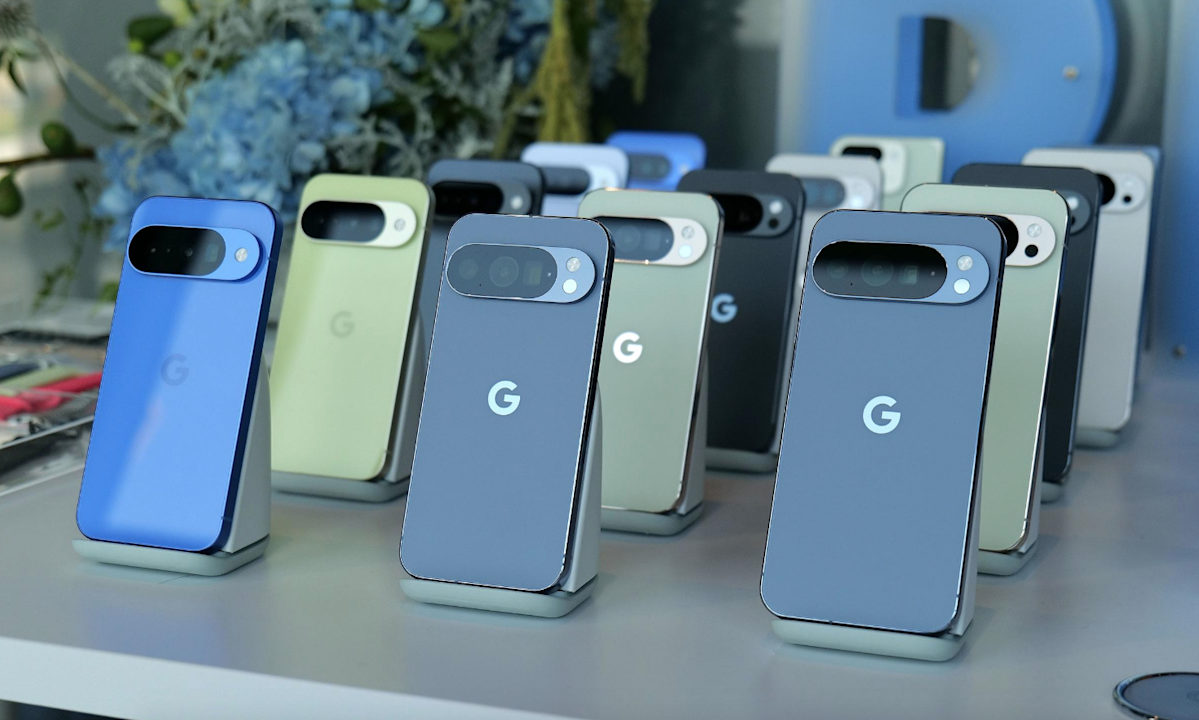 Get up to a 0 Amazon gift card when you pre-order a Google Pixel 10 phone