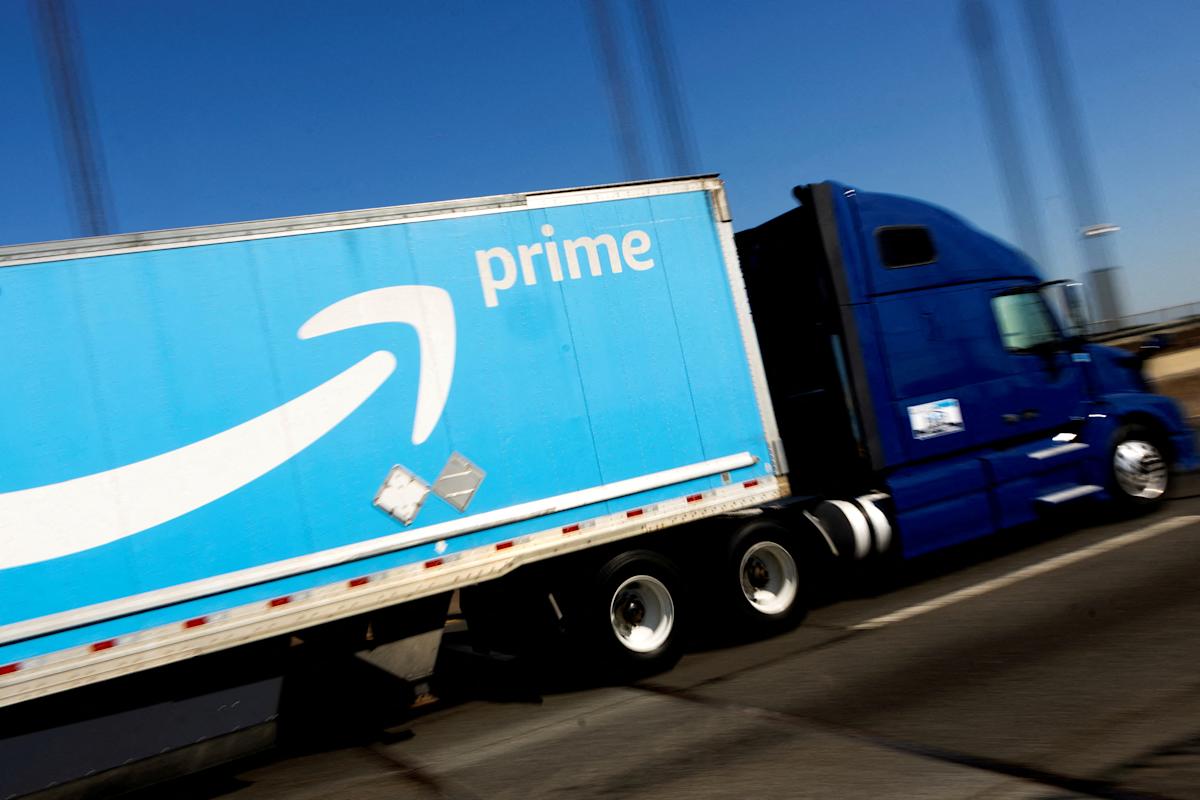 Amazon is paying .5 billion to settle FTC claims it duped customers into signing up for Prime