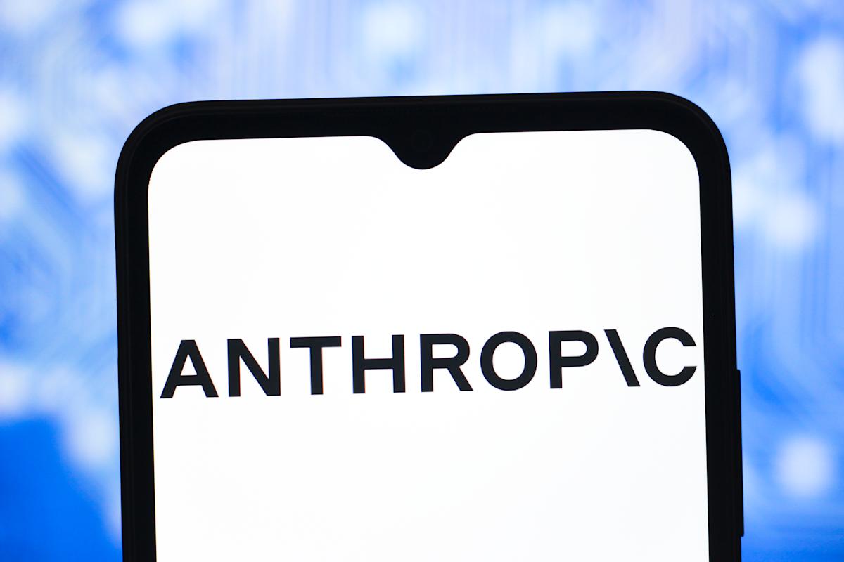 Anthropic will pay a record-breaking .5 billion to settle copyright lawsuit with authors
