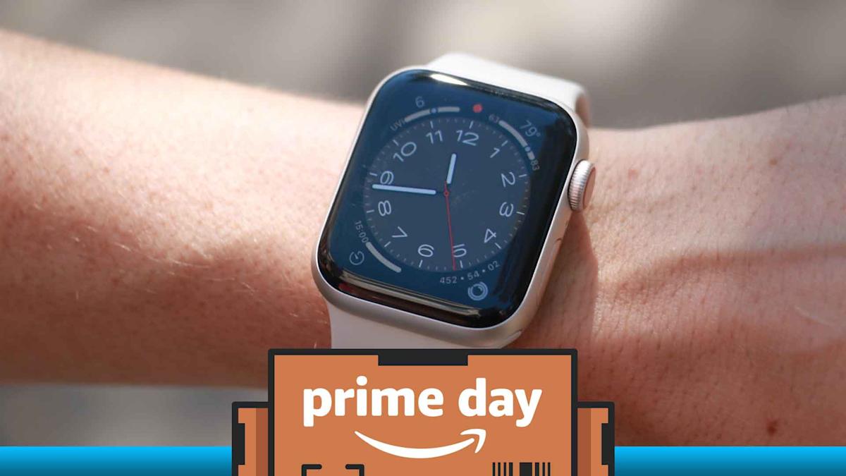 The Apple Watch SE 2 is on sale for a record-low price in this Prime Day deal