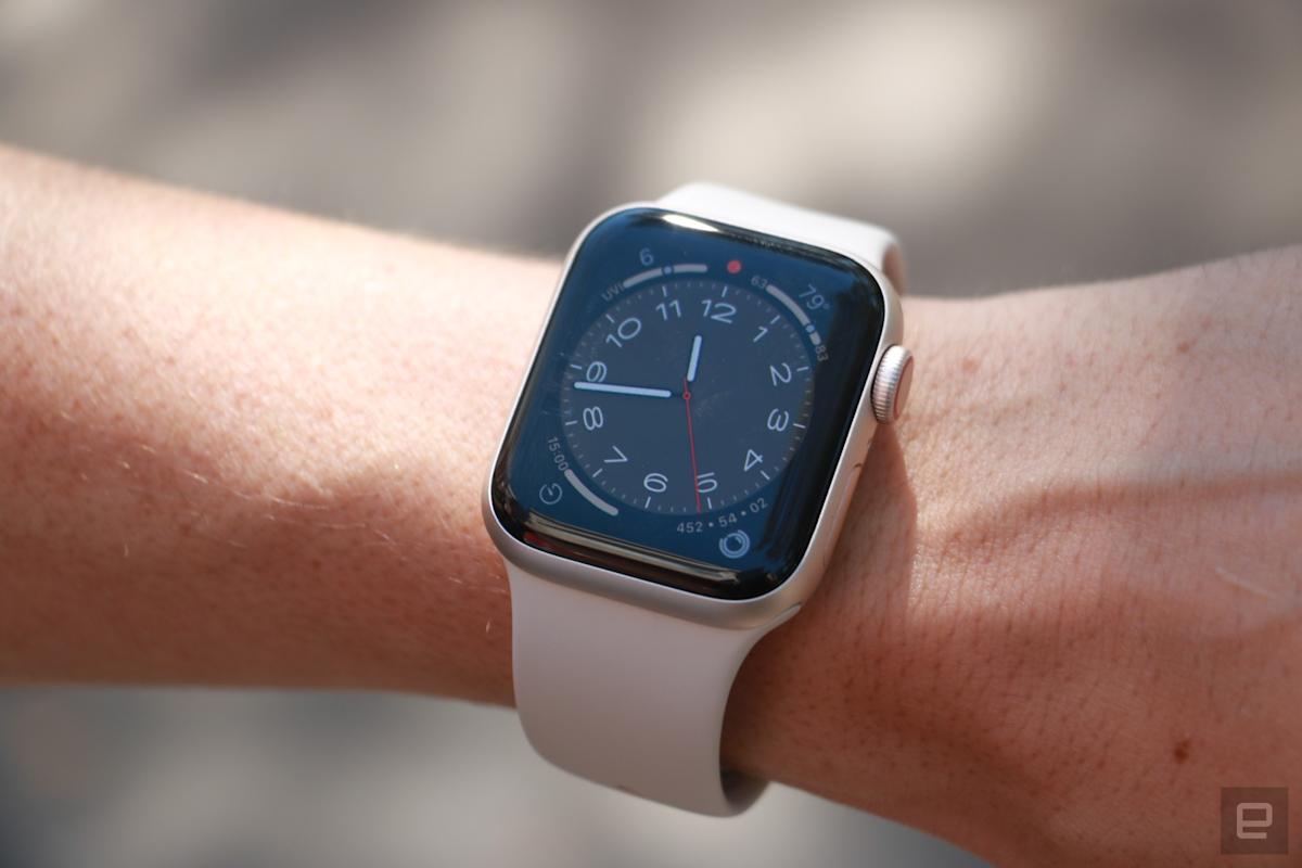 The second-gen Apple Watch SE drops to a record-low price ahead of Prime Day